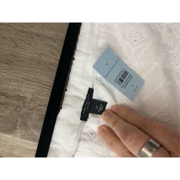 Ann Taylor NWT Eyelet Shoulder Top, White Blouse, Sz Large Petite, MSRP $85 - Picture 8 of 9